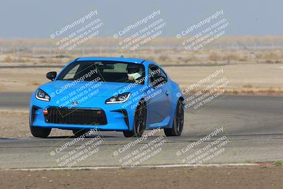 media/Nov-25-2022-Speed SF (Fri) [[c7f1c662e0]]/Yellow Group/Session 1 (Sweeper)/